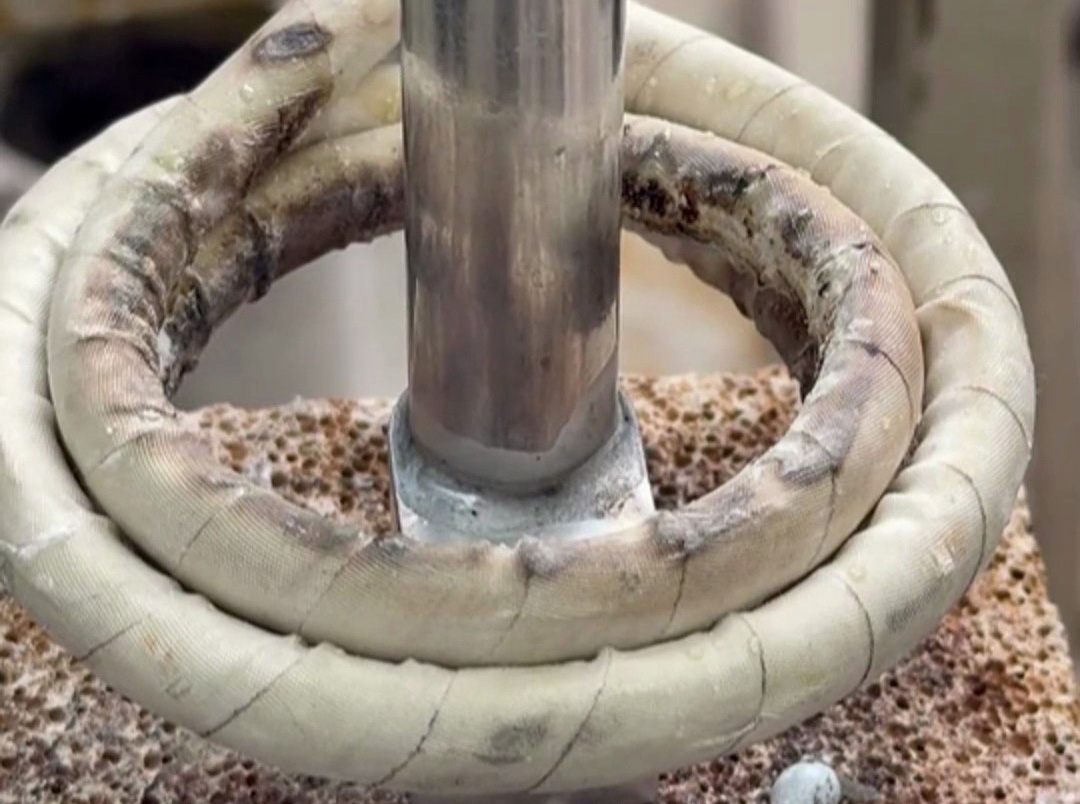 海拓高頻焊機(jī)破解鋁鋁焊接難題：精準(zhǔn)控溫，讓焊料熔化而母材不熔